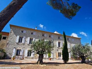 Caveau du Domaine viticole du Chateau Etang des Colombes à Corbières