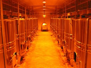Chai de Vignification du Château Biston-Brillette à Bordeaux